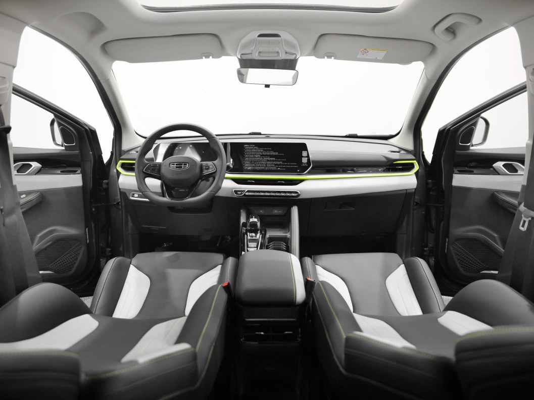 Geely Coolray FWD Flagship DCT, 2023 фото 19