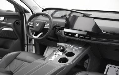Changan UNI-K 4WD Tech АКПП превью 8