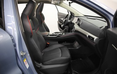 Changan UNI-T FWD DCT превью 10