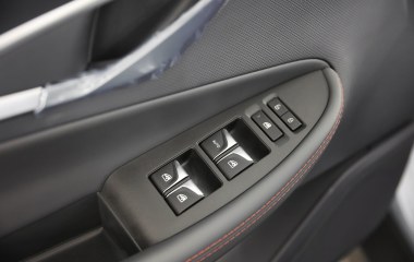 Changan UNI-T FWD DCT превью 13
