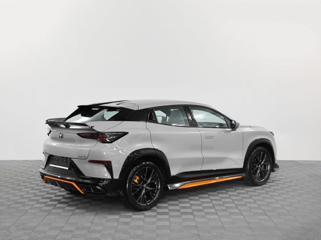 Changan UNI-T FWD Tech DCT фото 4