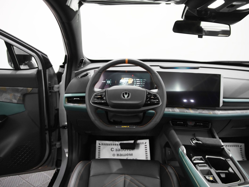 Changan UNI-T FWD Tech DCT фото 7