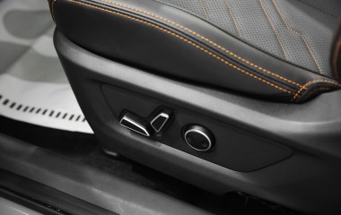 Changan UNI-T FWD Tech DCT превью 12