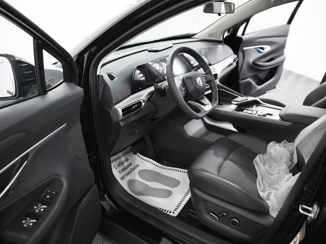 Changan UNI-T FWD Tech DCT фото 6