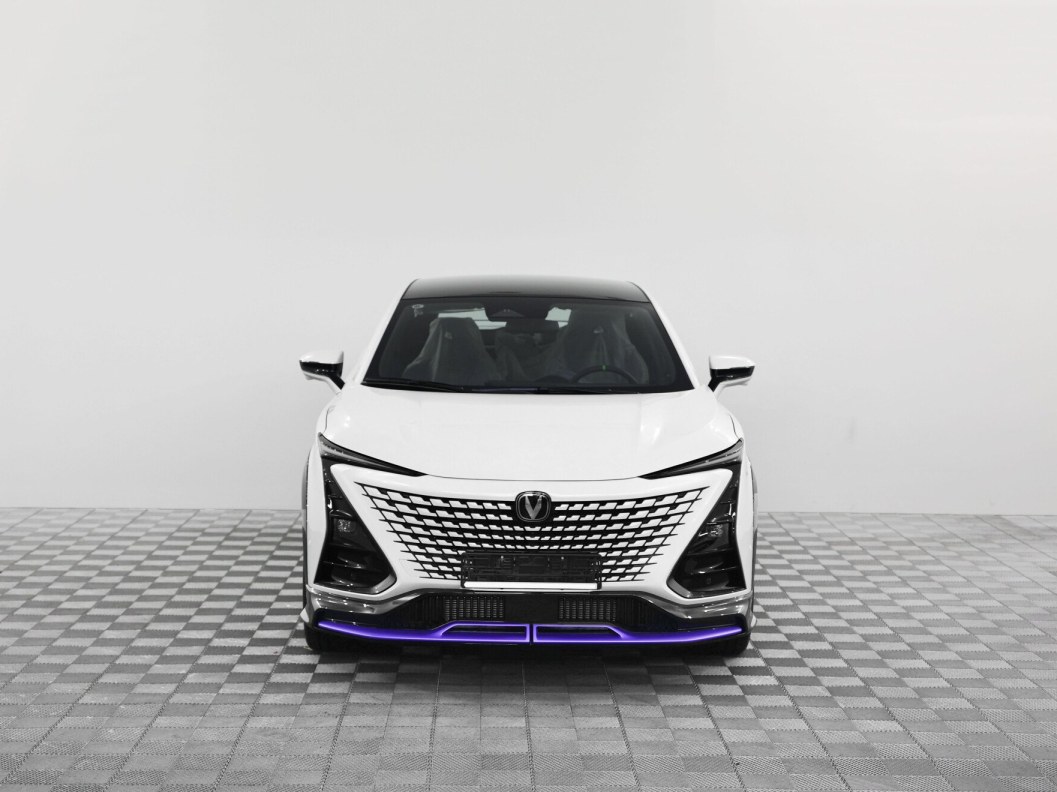 Changan UNI-T FWD DCT фото 2
