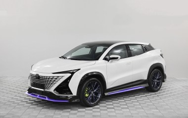 Changan UNI-T FWD DCT превью 3