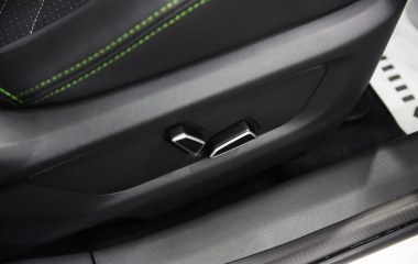 Changan UNI-T FWD DCT превью 12