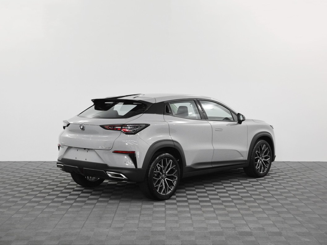 Changan UNI-T FWD Luxe DCT фото 4