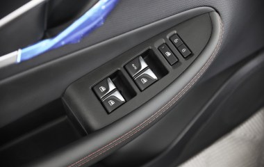 Changan UNI-T FWD Luxe DCT превью 13