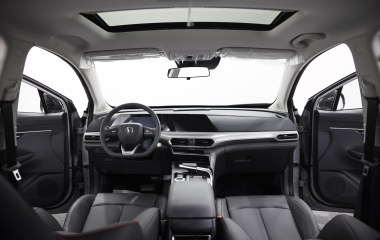 Changan UNI-T FWD Luxe DCT превью 15