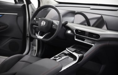 Changan UNI-T FWD DCT превью 9
