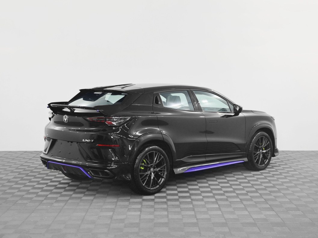 Changan UNI-T Exclusive DCT фото 4