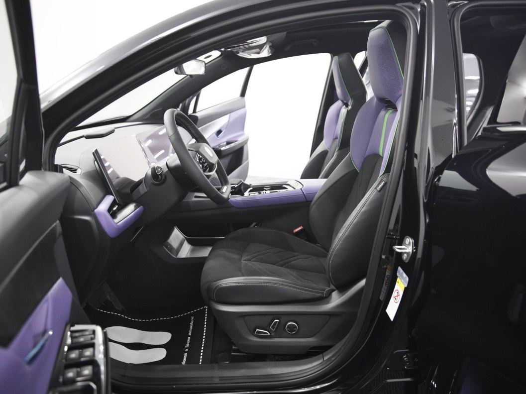 Changan UNI-T Exclusive DCT фото 6