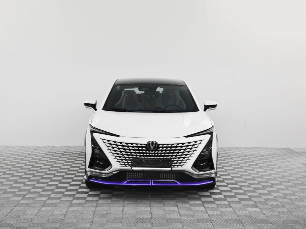 Changan UNI-T Exclusive DCT фото 2
