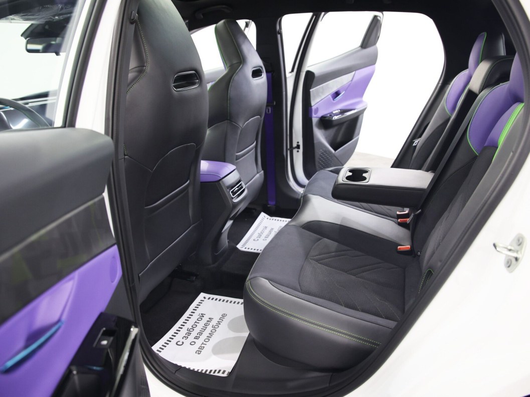 Changan UNI-T Exclusive DCT фото 9