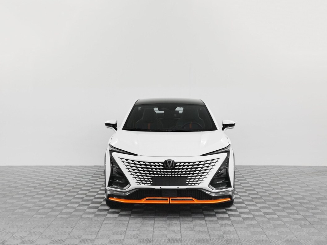 Changan UNI-T Exclusive DCT фото 2