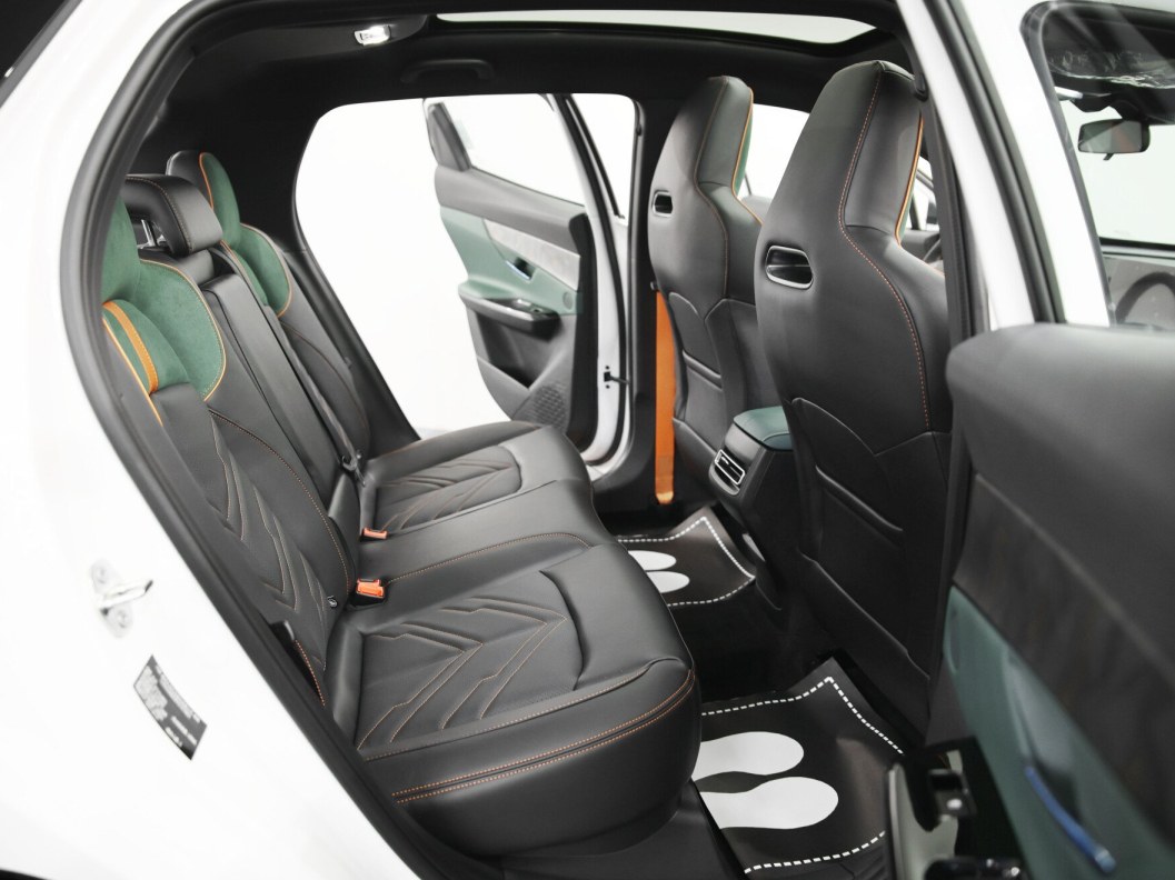 Changan UNI-T Exclusive DCT фото 10