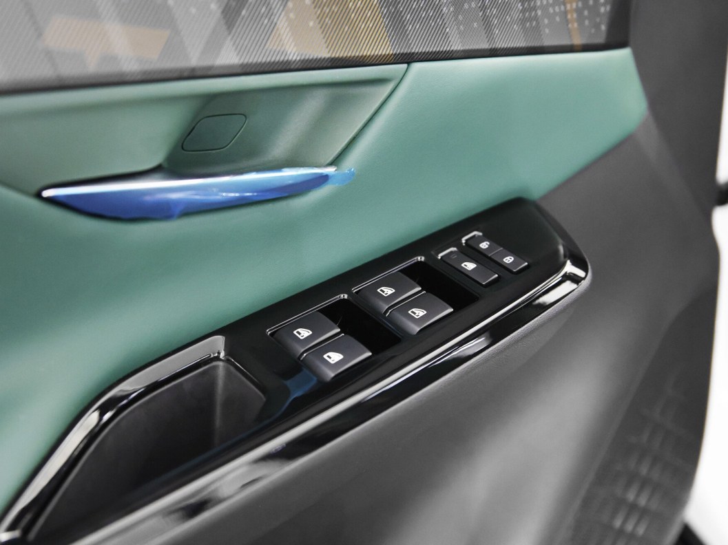 Changan UNI-T Exclusive DCT фото 12