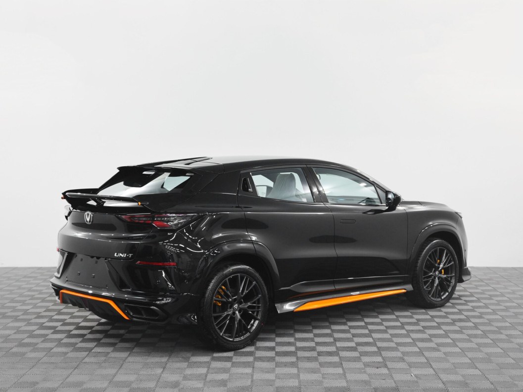 Changan UNI-T Exclusive DCT фото 4