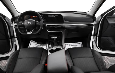 Changan CS35PLUS Tech DCT превью 8
