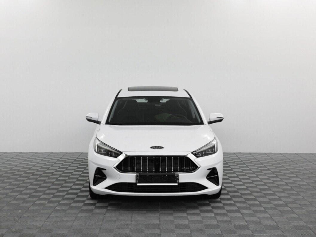JAC J7 Luxury CVT, 2023 фото 2