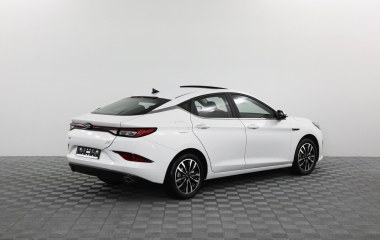 JAC J7 Luxury CVT, 2023 превью 4