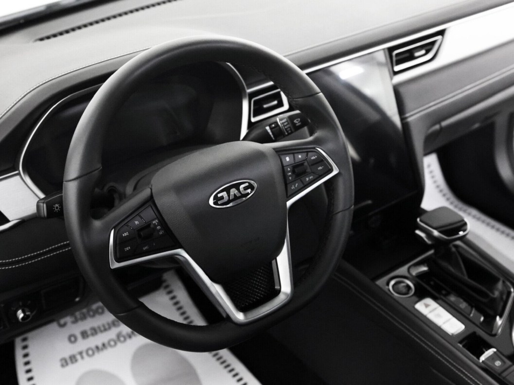 JAC J7 Luxury CVT, 2023 фото 7