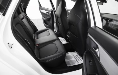 JAC J7 Luxury CVT, 2023 превью 11