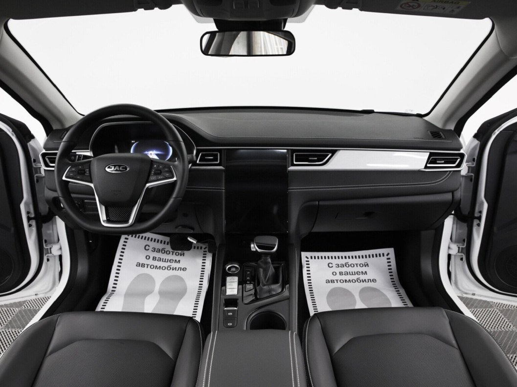 JAC J7 Luxury CVT, 2023 фото 15