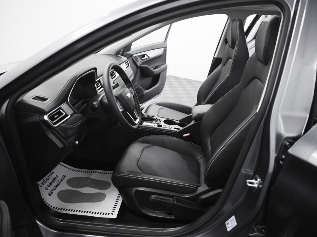 JAC J7 Luxury CVT, 2023 фото 6