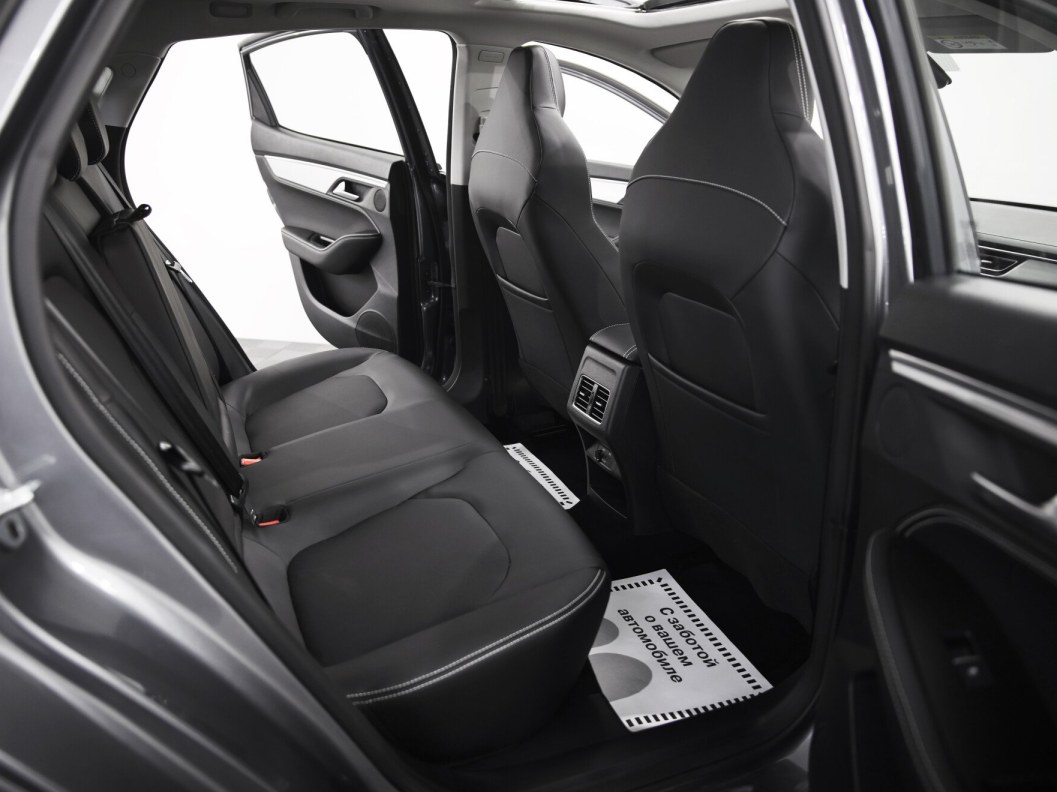 JAC J7 Luxury CVT, 2023 фото 12