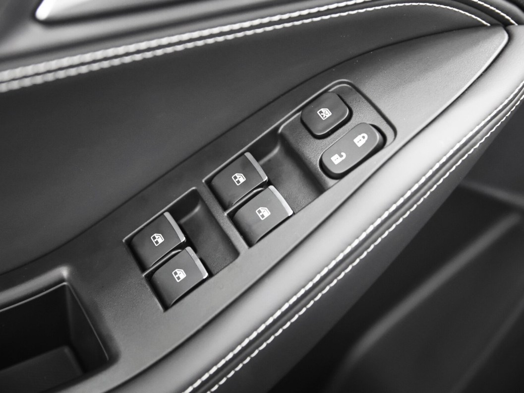 JAC J7 Luxury CVT, 2023 фото 13