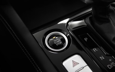 JAC J7 Luxury CVT, 2023 превью 14