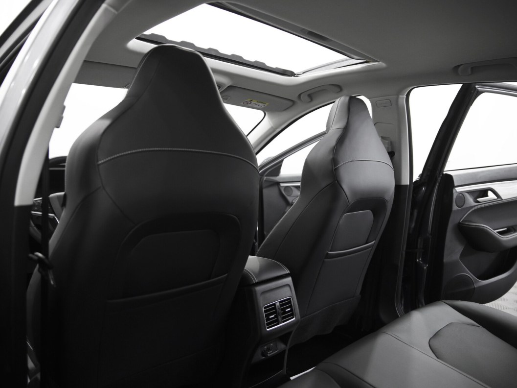JAC J7 Luxury CVT, 2023 фото 17