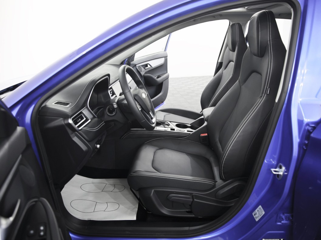 JAC J7 Luxury CVT, 2023 фото 6
