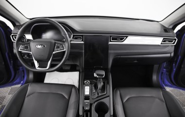 JAC J7 Luxury CVT, 2023 превью 9