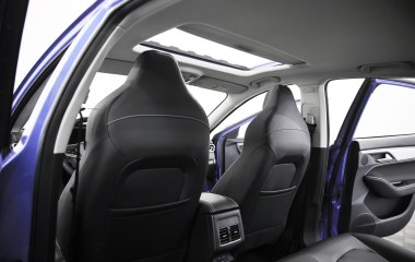 JAC J7 Luxury CVT, 2023 превью 17