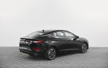 JAC J7 Luxury CVT, 2022 превью 4