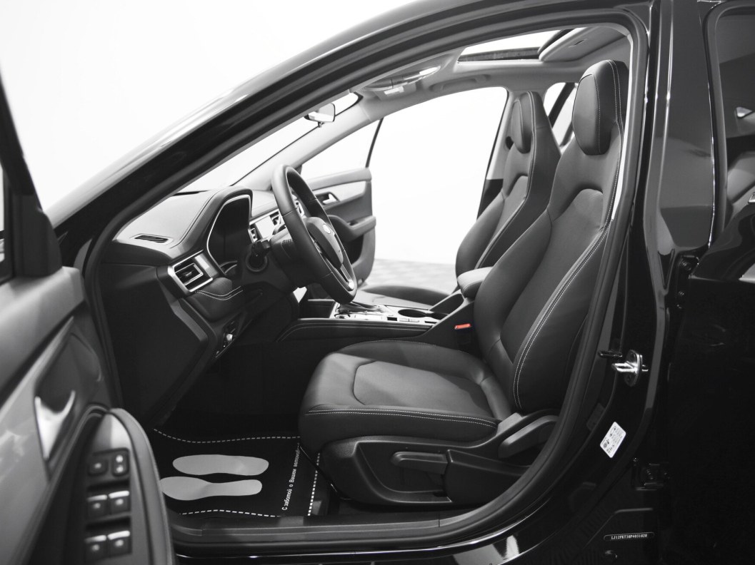 JAC J7 Luxury CVT, 2022 фото 6