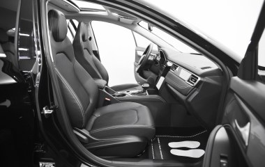 JAC J7 Luxury CVT, 2022 превью 11