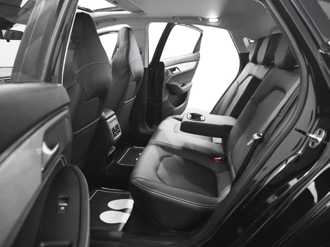 JAC J7 Luxury CVT, 2022 фото 12