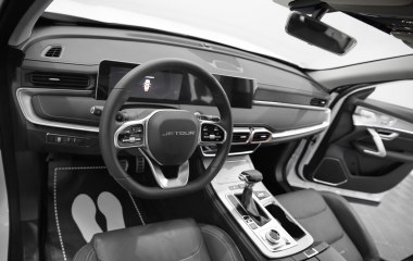 Jetour X70 PLUS Comfort DCT, 2023 превью 7