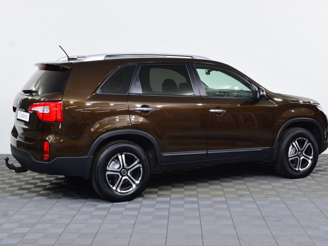 Kia Sorento Luxe 2.4 АКПП фото 2