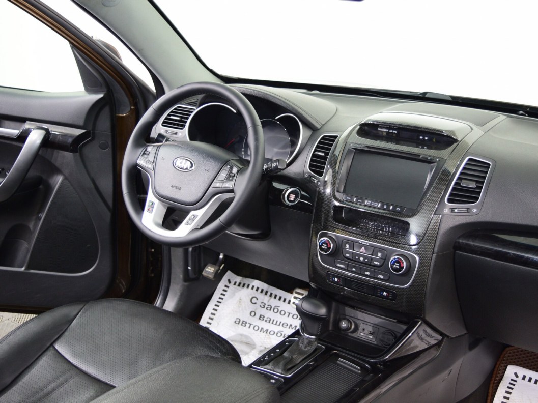 Kia Sorento Luxe 2.4 АКПП фото 8