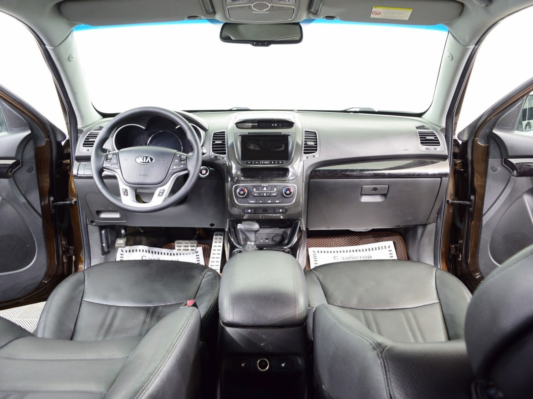 Kia Sorento Luxe 2.4 АКПП фото 10