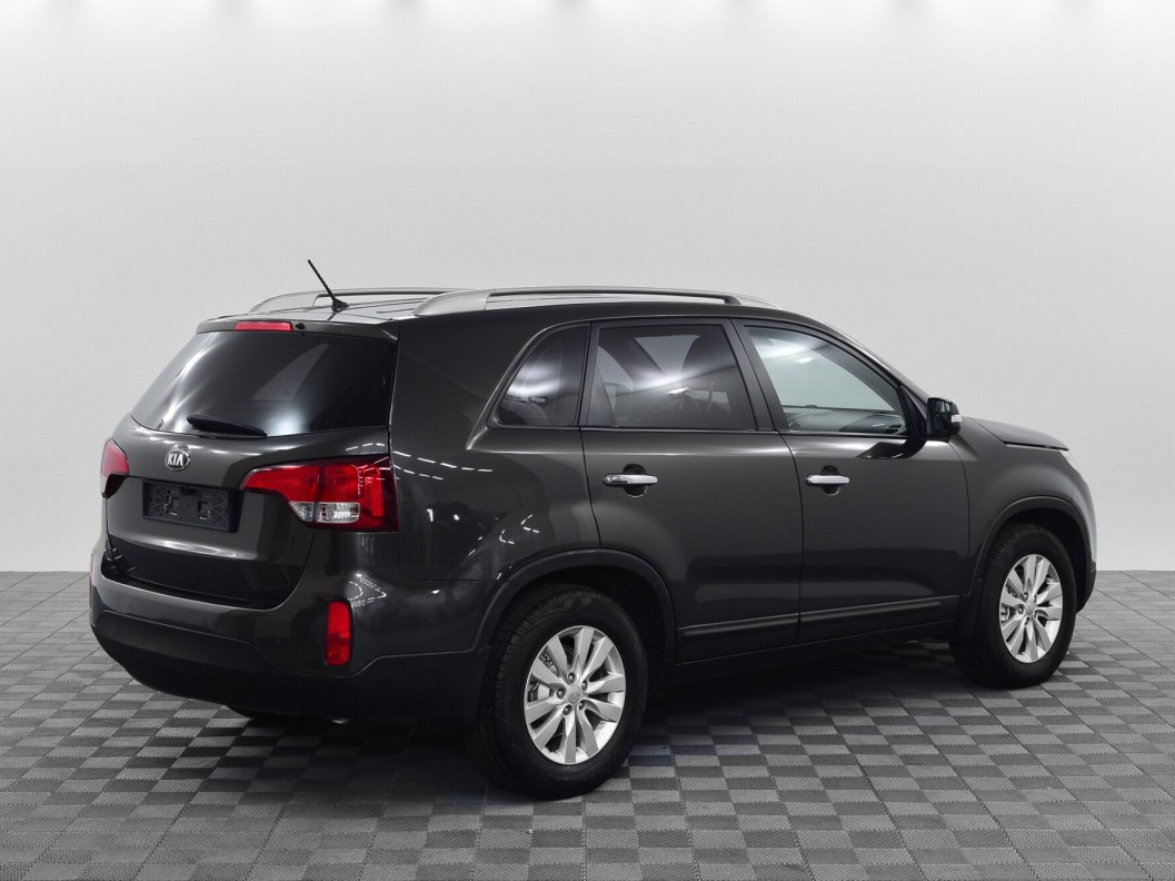 Kia Sorento Luxe 2.4 АКПП фото 2