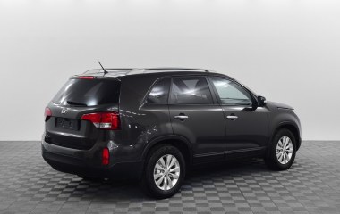 Kia Sorento Luxe 2.4 АКПП превью 2