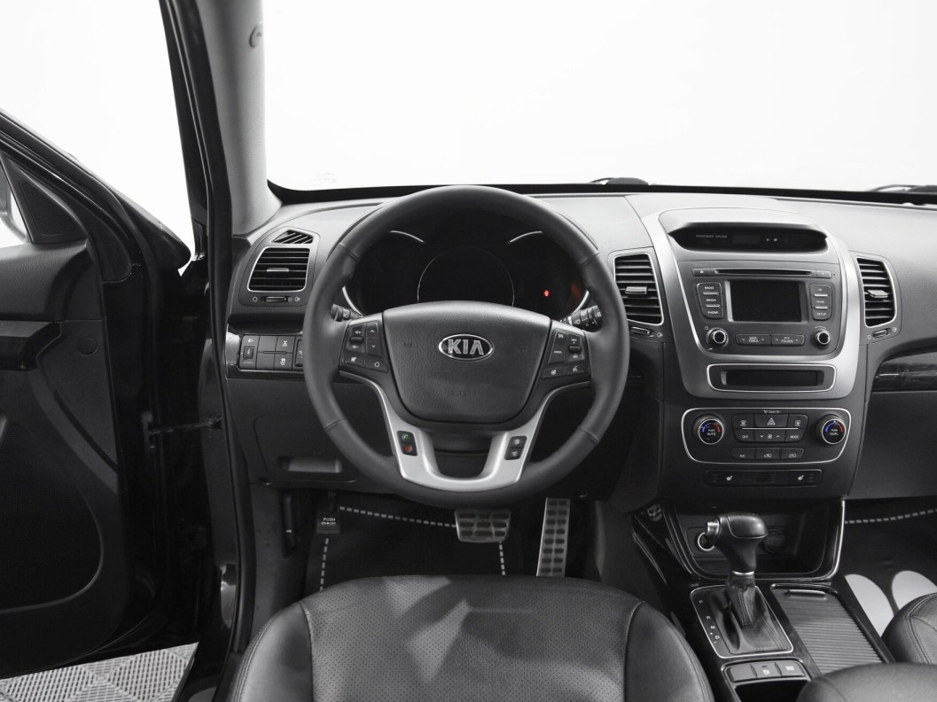 Kia Sorento Luxe 2.2 АКПП фото 7