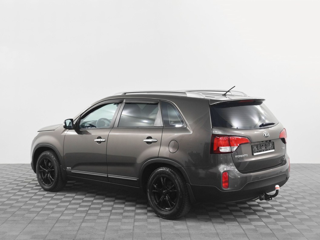 Kia Sorento Luxe 2.2 АКПП фото 3