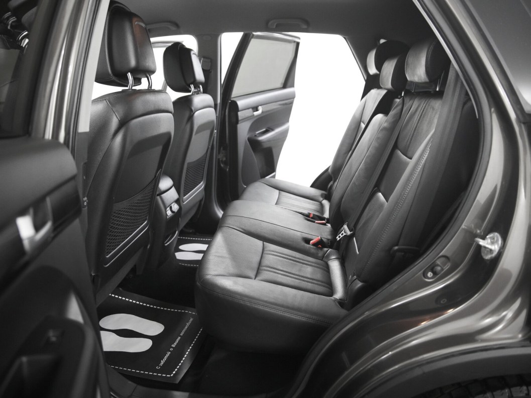 Kia Sorento Luxe 2.2 АКПП фото 11